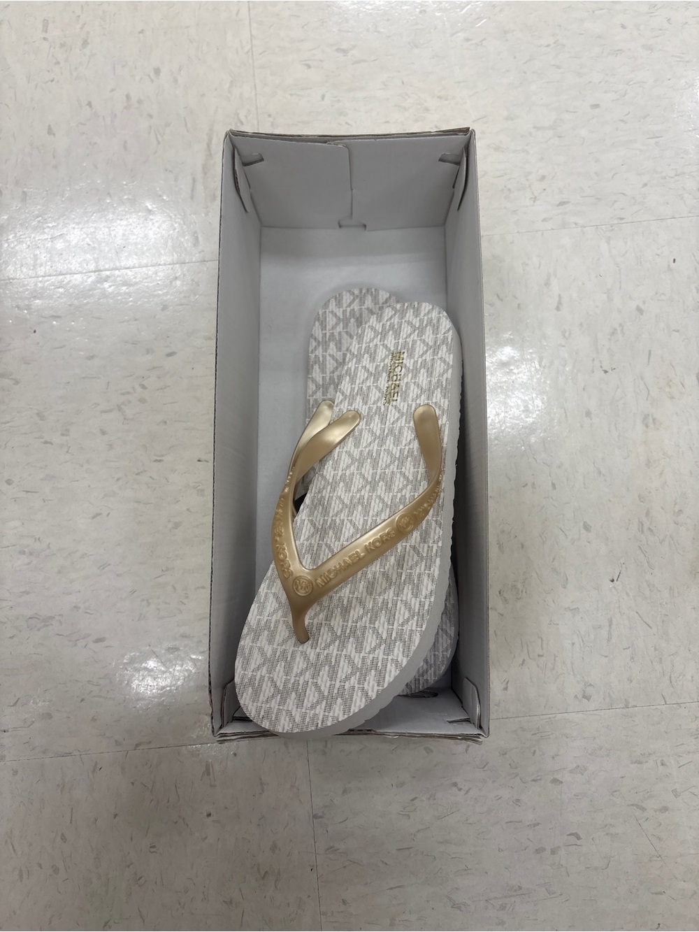 Michael Kors Gold-Strap White Logo-Pattern Flip Flops